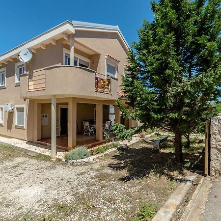 Paula Apartments Vir Luaran gambar